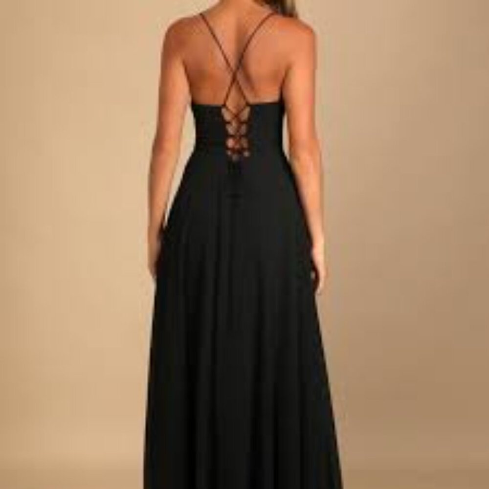 50-NWT HALARA LACE UP MAXI DRESS WITH SIDE SLIT - Picture 2 of 3